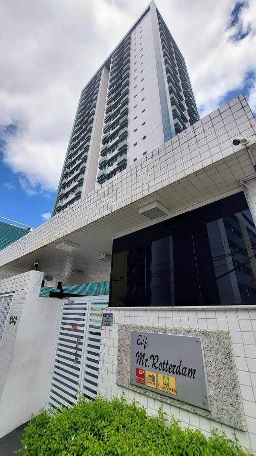 Ape Com Vista Espetacular No Edif. Mr. Roterdam Caruaru Exterior foto