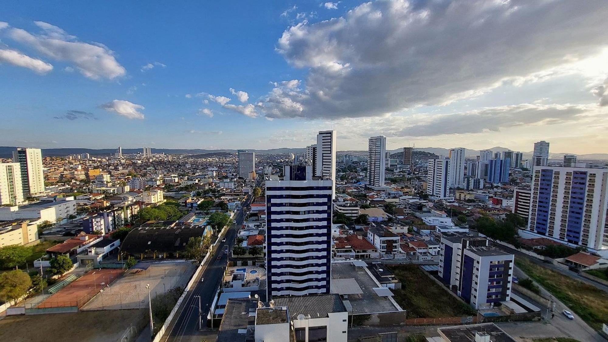 Ape Com Vista Espetacular No Edif. Mr. Roterdam Caruaru Exterior foto